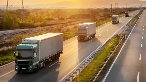 Safe driving distance trucks