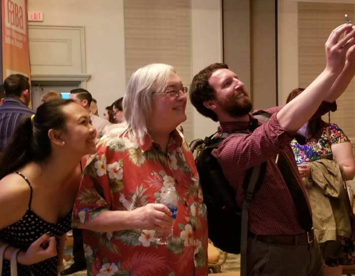 Jose Martinez-Diaz with students taking a selfie