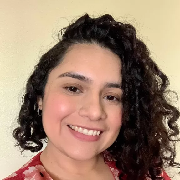 Natalia Baires Headshot